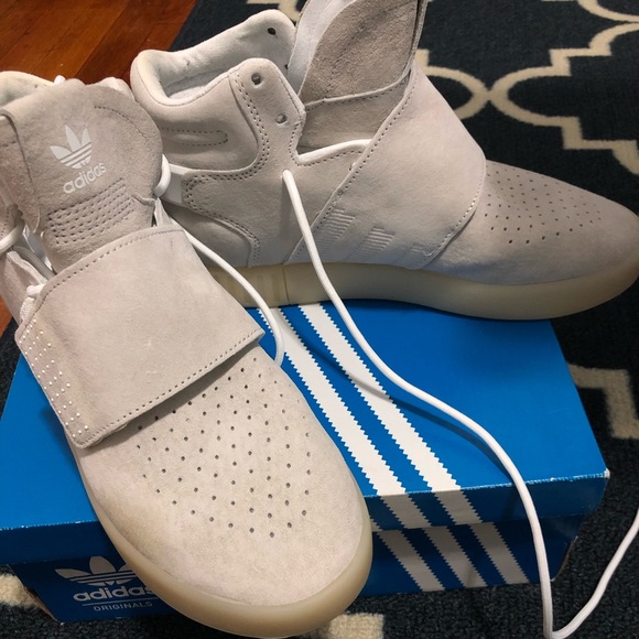 adidas tubular beige